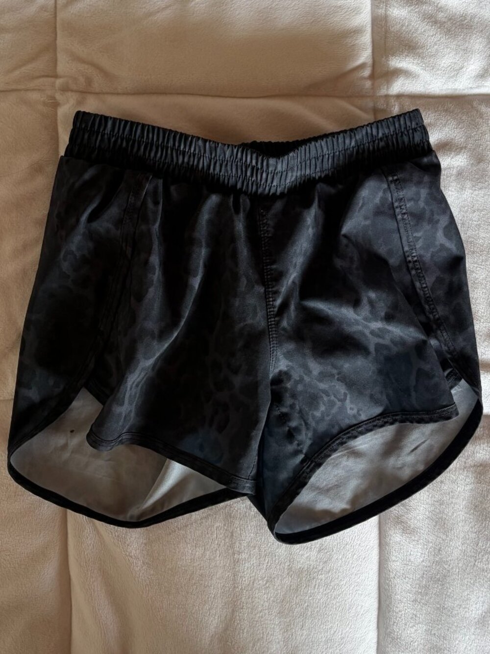All in Motion Girls Black Leopard Print Athletic Shorts Medium 8